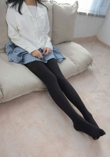 美女考逼
